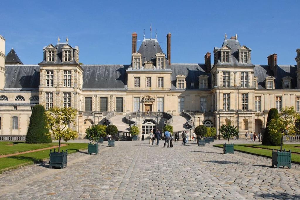 Le Cosy - 2 Pers - Hyper Centre De Fontainebleau Lägenhet Exteriör bild